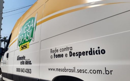 Ceasa/SC doa 1,1 mil tonelada de alimentos para Mesa Brasil Sesc em 2020