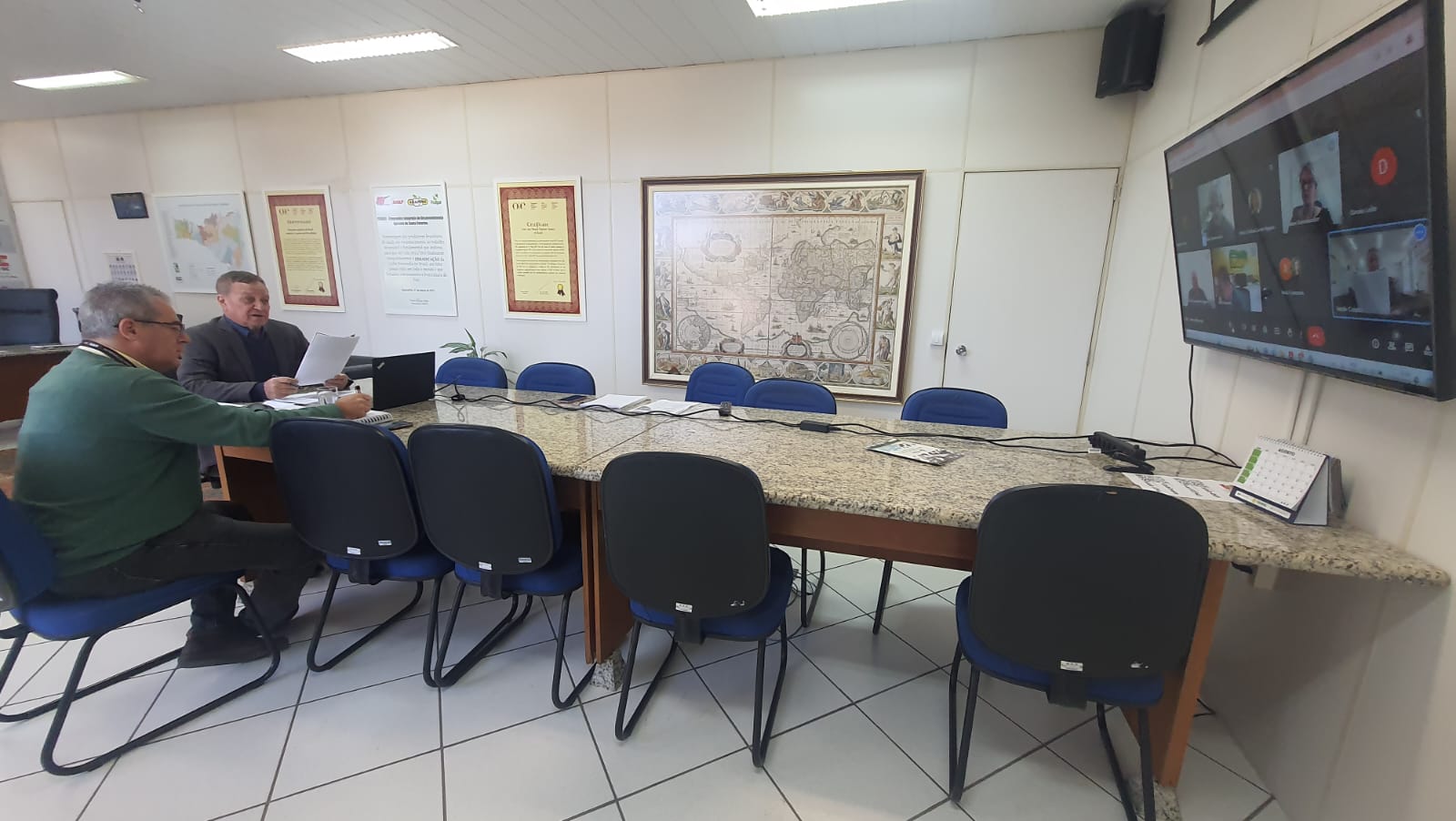 Garantia do suprimento de milho é desafio para expansão da pecuária na região Sul, apontam especialistas